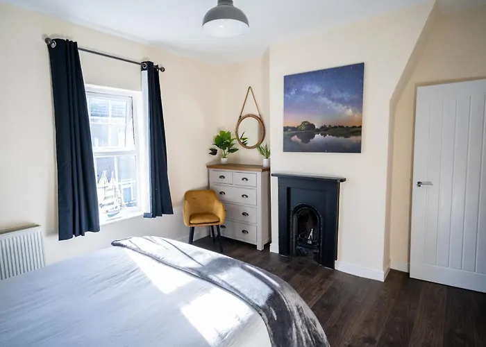 Sunrise Beach House - Great For Family Stays And Contractors